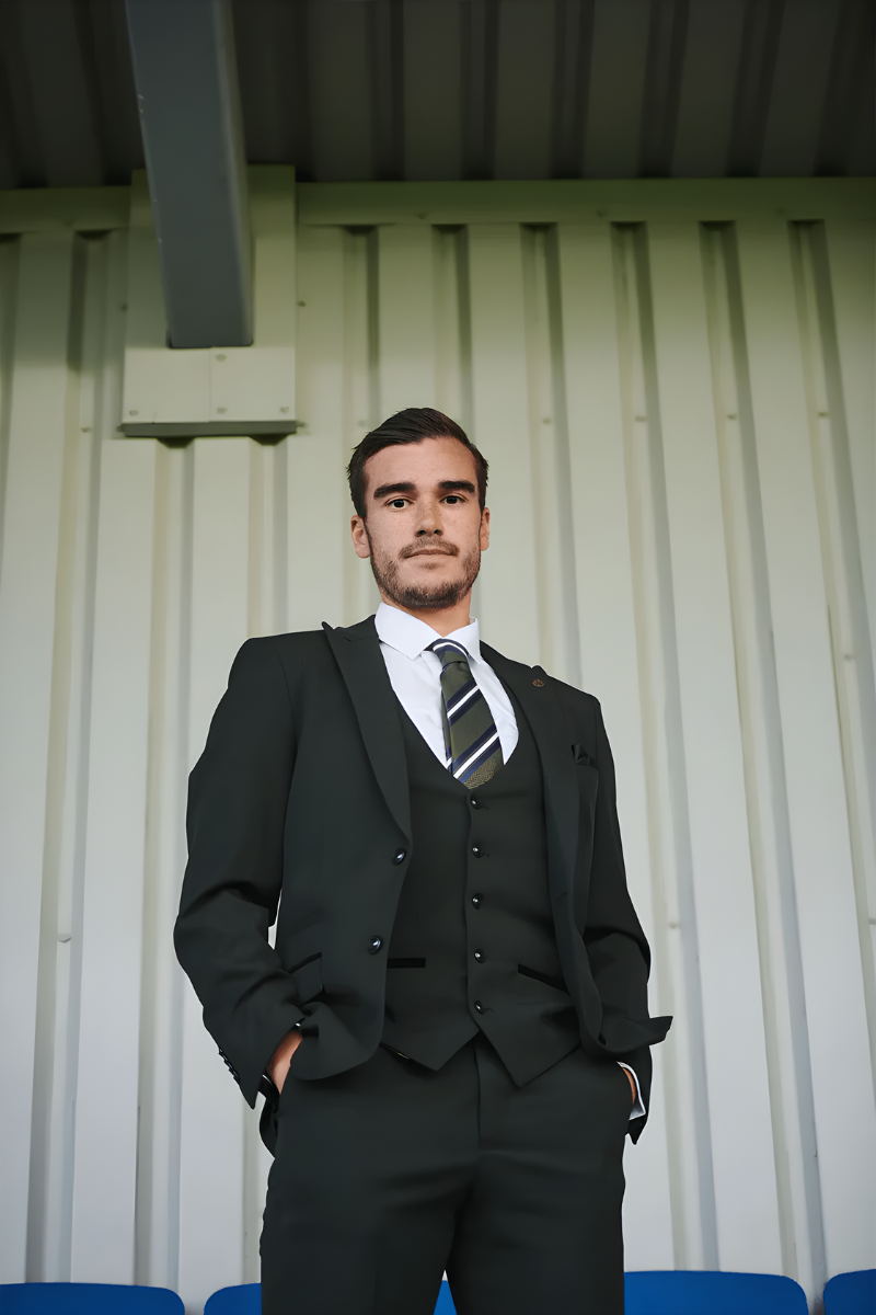 Three Piece Suits: The Best Guide How To Customize