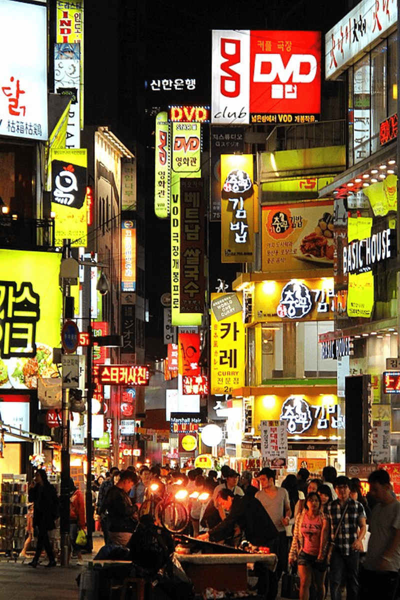 From Dongdaemun to Department Stores: The Democratization of K-Pop Styling - The Tailory New York