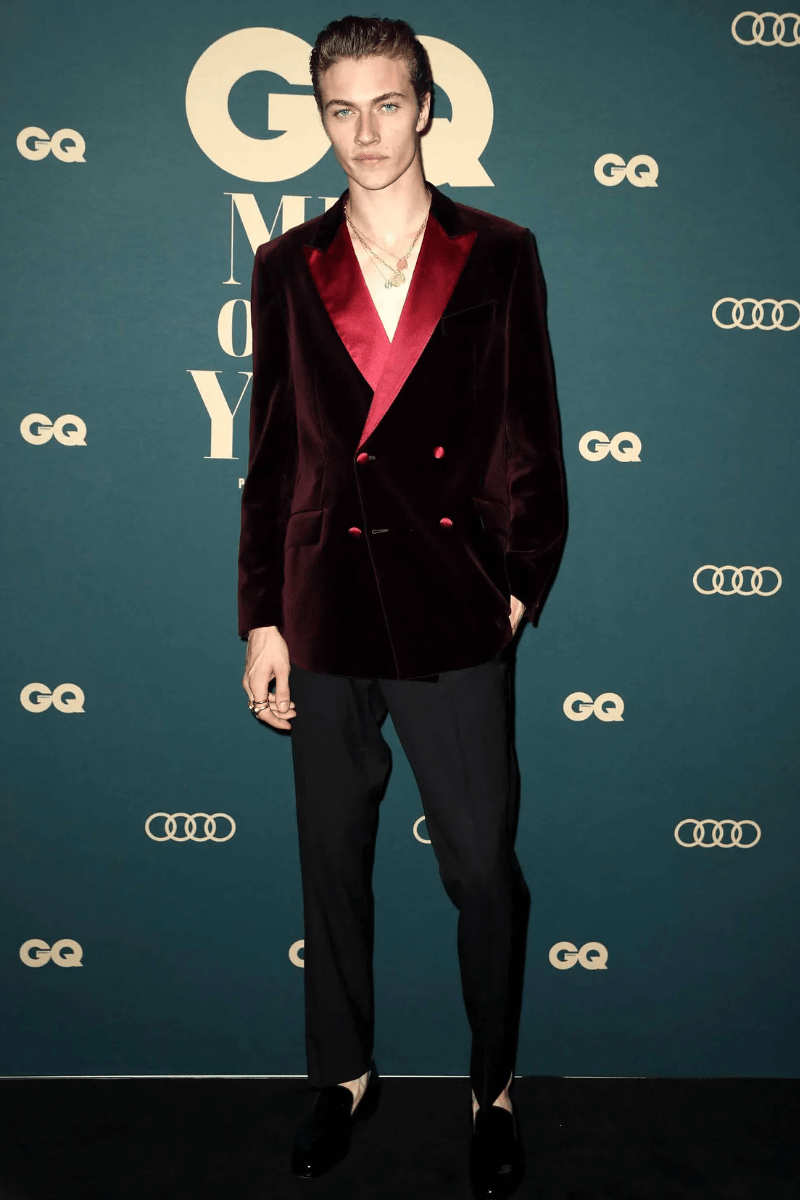 How to Rock a Tailored Suit for New Year's Eve - The Tailory New York